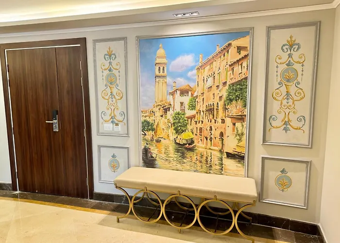 Luxury hotel only: Fleet Club Mahrousa